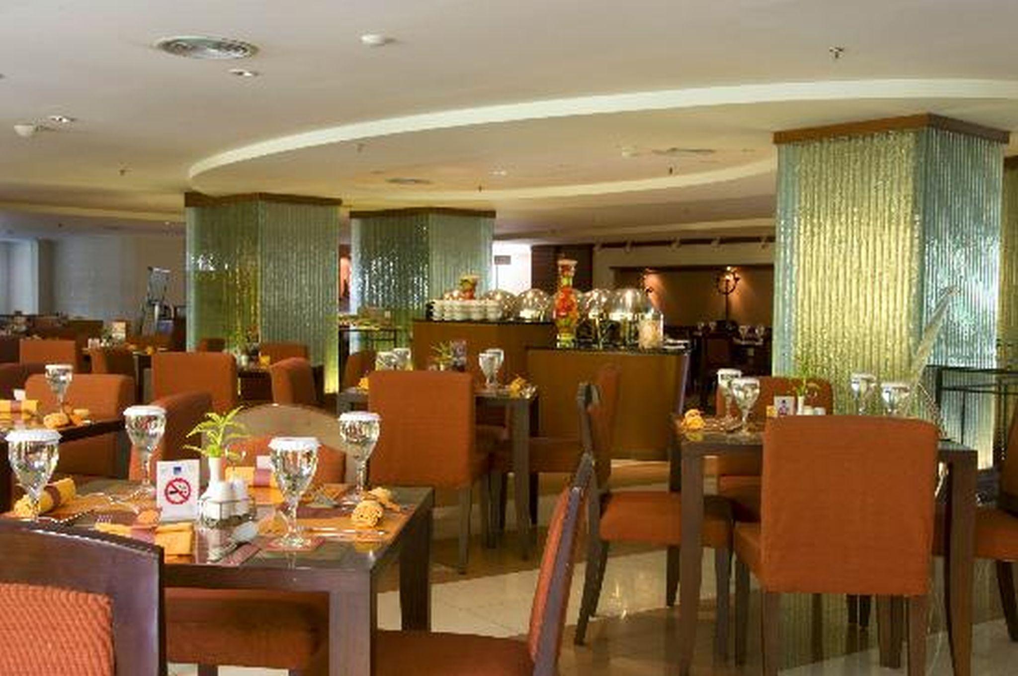 Ap Premier Batam Hotel Нагоя Екстериор снимка