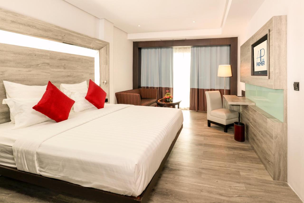 Ap Premier Batam Hotel Нагоя Екстериор снимка