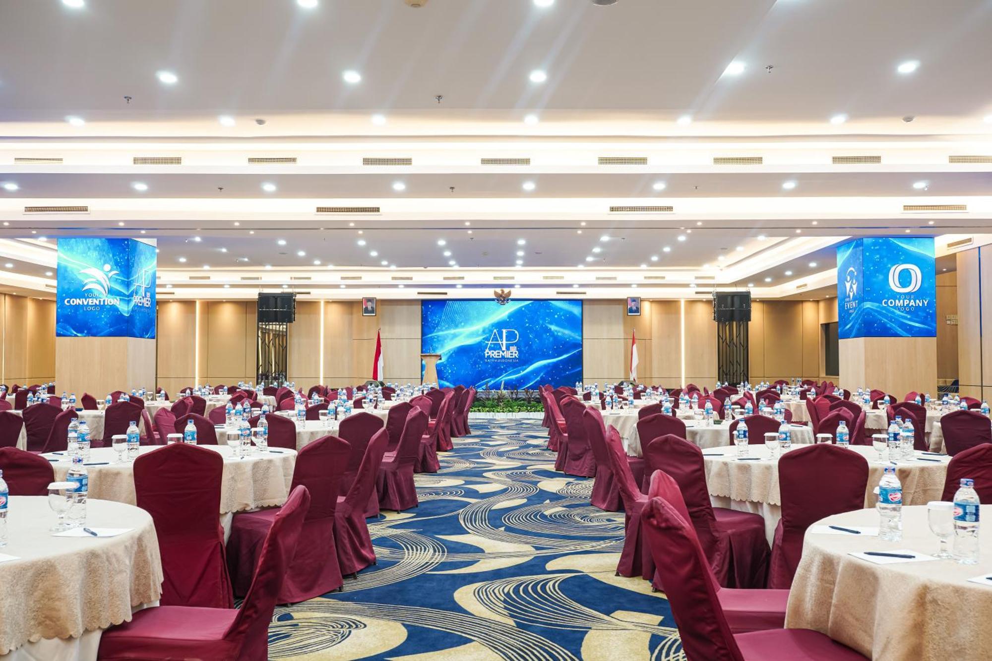 Ap Premier Batam Hotel Нагоя Екстериор снимка