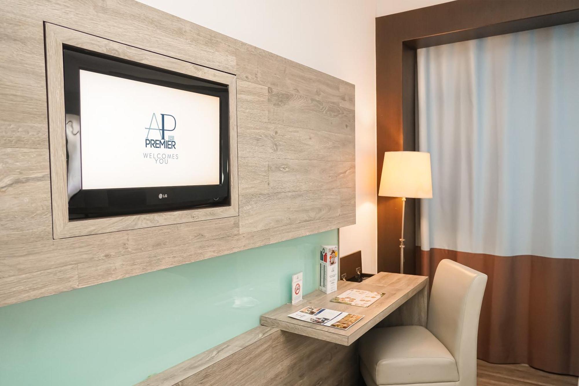 Ap Premier Batam Hotel Нагоя Екстериор снимка