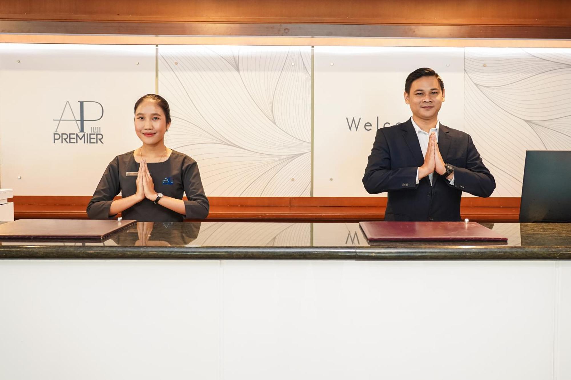 Ap Premier Batam Hotel Нагоя Екстериор снимка