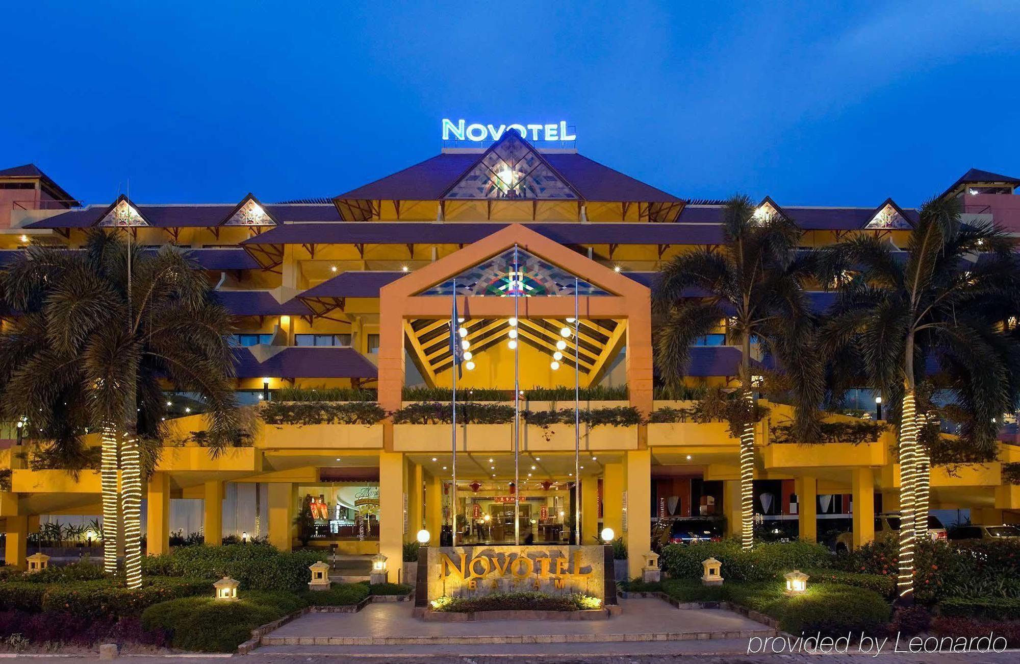 Ap Premier Batam Hotel Нагоя Екстериор снимка
