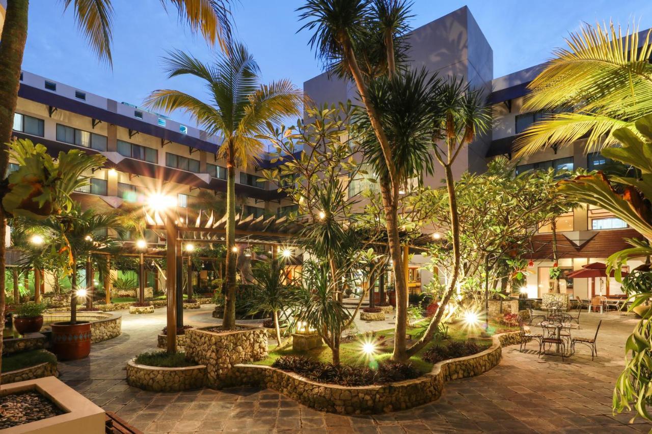 Ap Premier Batam Hotel Нагоя Екстериор снимка